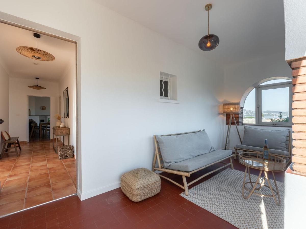 Lou Niou By Interhome