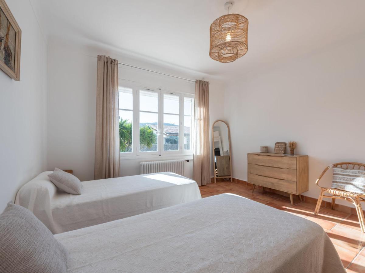 Lou Niou By Interhome Saint-Tropez